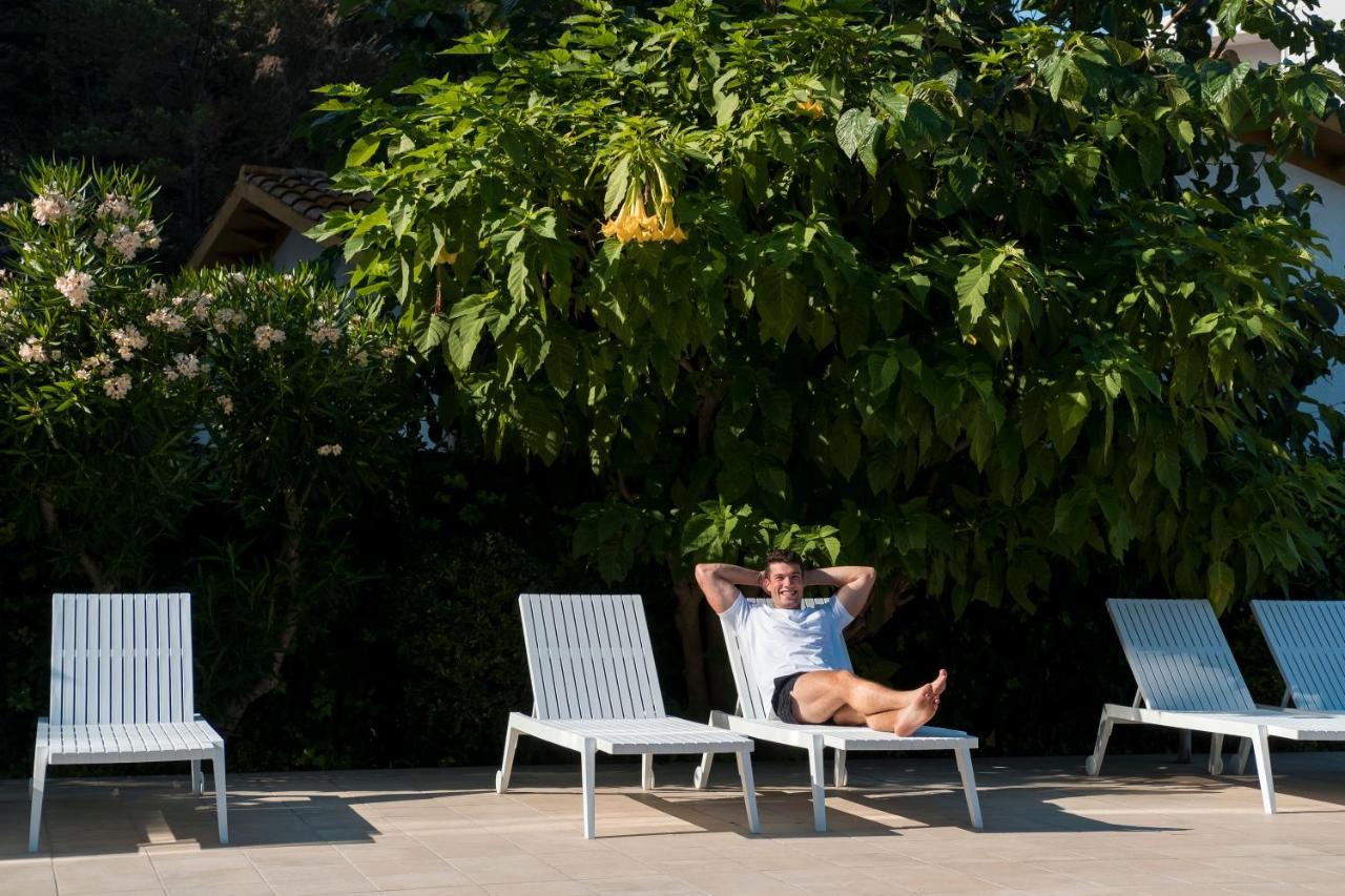 Aparthotel Cye Holiday Centre Σαλού Εξωτερικό φωτογραφία