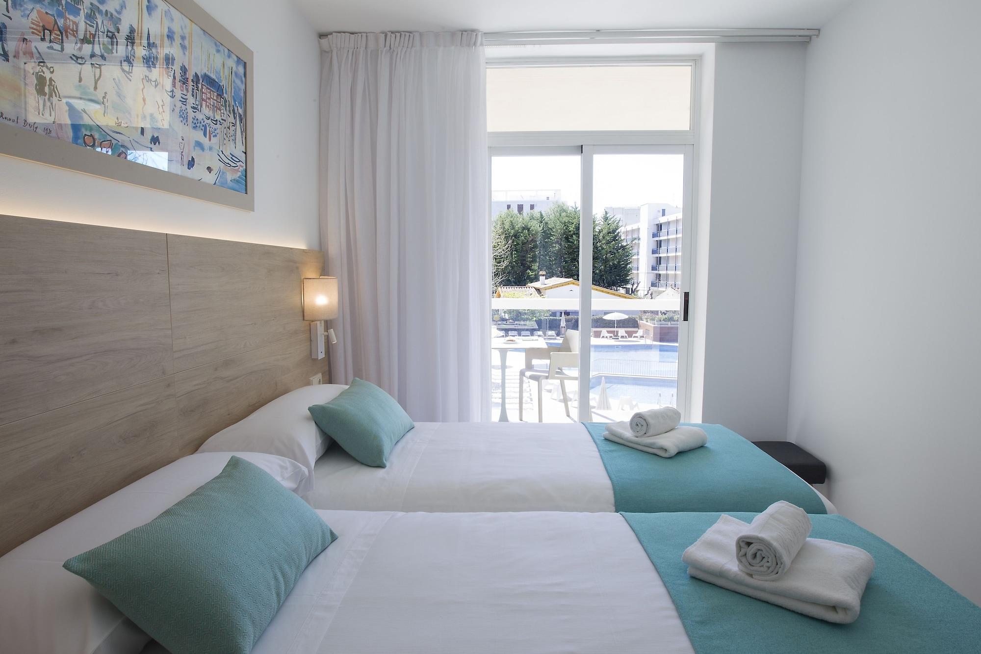 Aparthotel Cye Holiday Centre Σαλού Εξωτερικό φωτογραφία