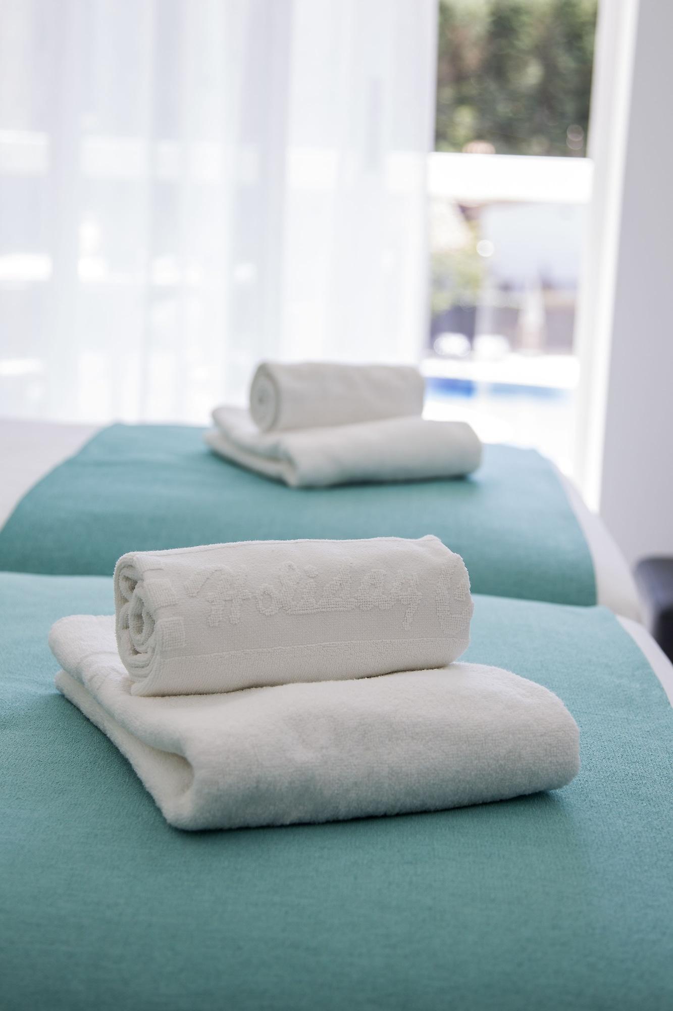 Aparthotel Cye Holiday Centre Σαλού Εξωτερικό φωτογραφία