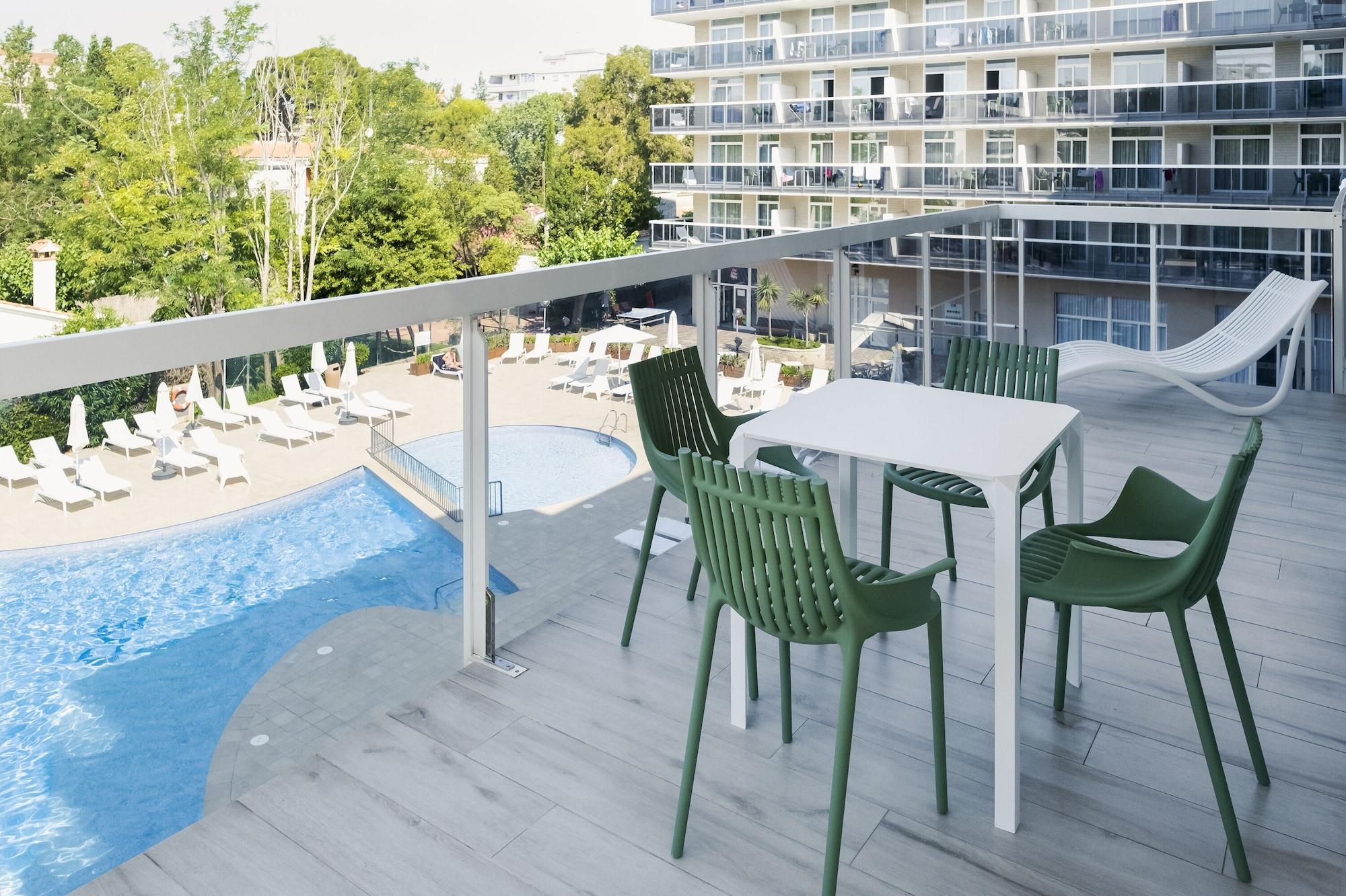 Aparthotel Cye Holiday Centre Σαλού Εξωτερικό φωτογραφία