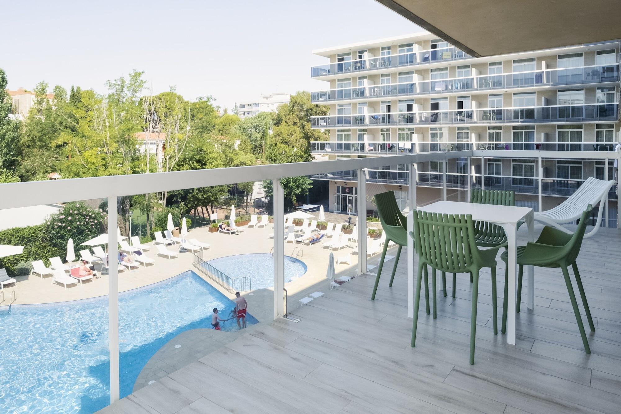 Aparthotel Cye Holiday Centre Σαλού Εξωτερικό φωτογραφία